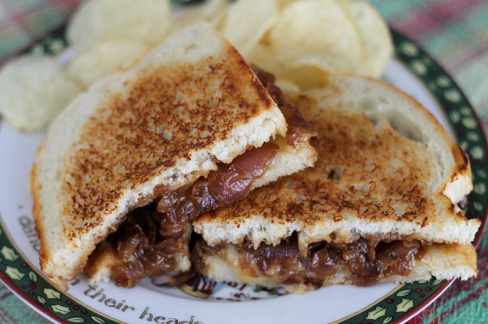 frenchonionsoupsandwich